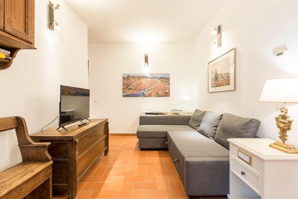 Dalu Florence Apartment Davide - Private Car Park 15 Minutes To The City Center מראה חיצוני תמונה